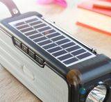 Bezdrátový reproduktor se solárním nabíjením a LED baterkou Sunker