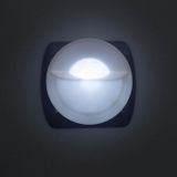 LED noční lampa se světelným senzorem