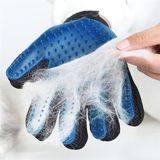 True Touch vyčesávací rukavice pro psy a kočky