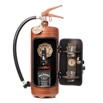 Firebar - unikátní minibar v hasicím přístroji copper