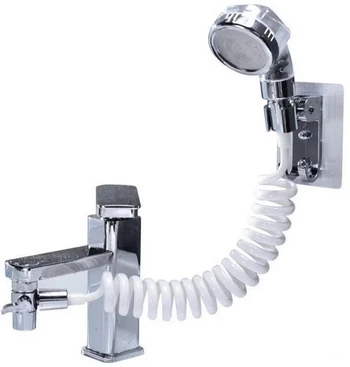 Univerzální sprchová souprava s vodním filtrem se spirálovou hadicí na vodovodní baterii